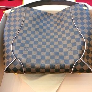 Louis Vuitton Hobo
